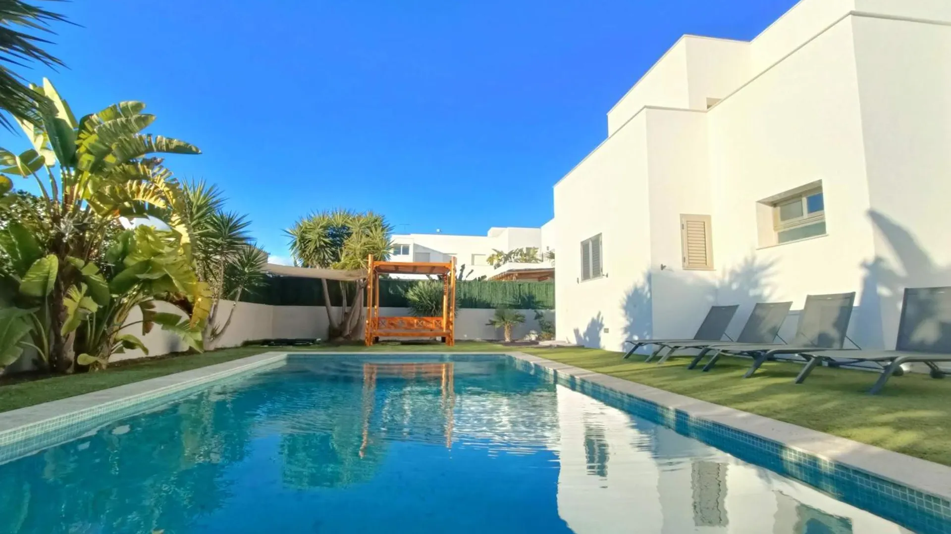Moderna Casa Con Piscina Privada Villa Santa Eularia des Riu Feriehus